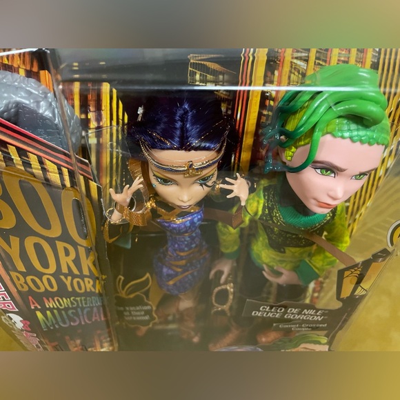 Monster High Cleo de Nile and Deuce Gorgon Boo York 2014 12” dolls NWT NRFB - Picture 3 of 10